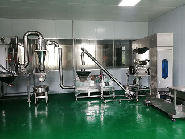 全自動(dòng)粉末定量包裝機械展示